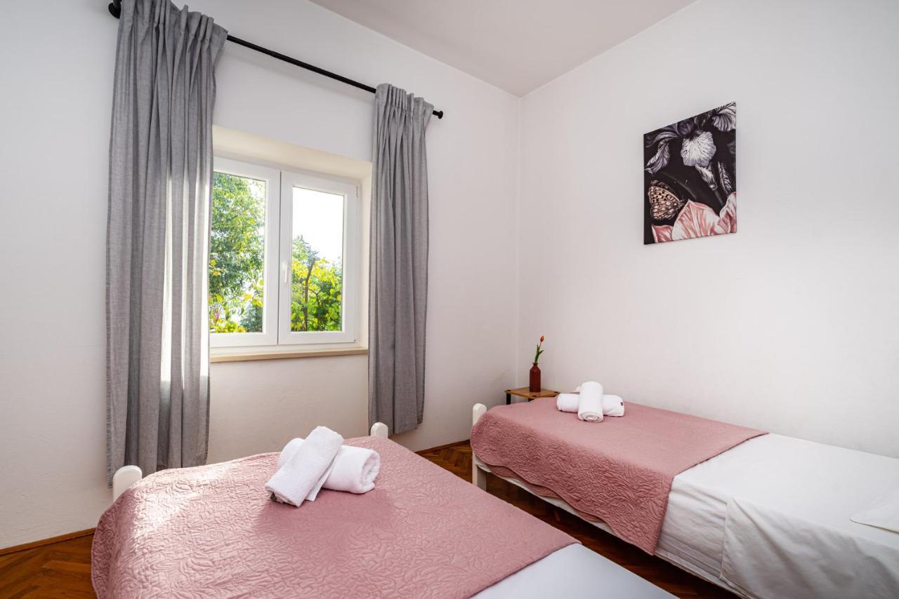 Apartment Eva Maslenica Kültér fotó